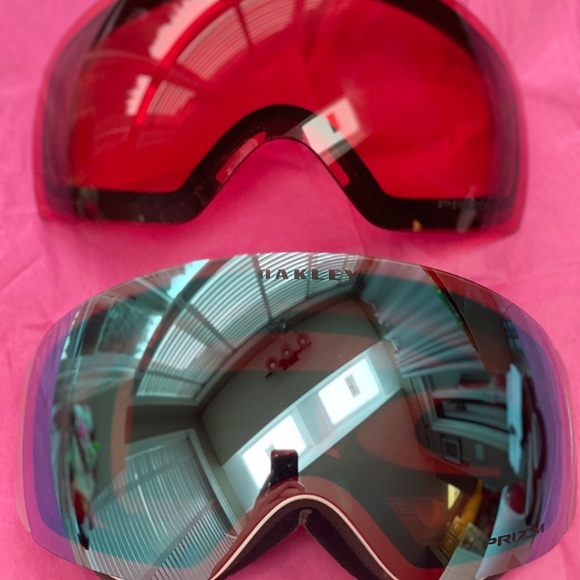 Flight Deck™ XM Snow Goggles + Spare Lens - Picture 3 of 7